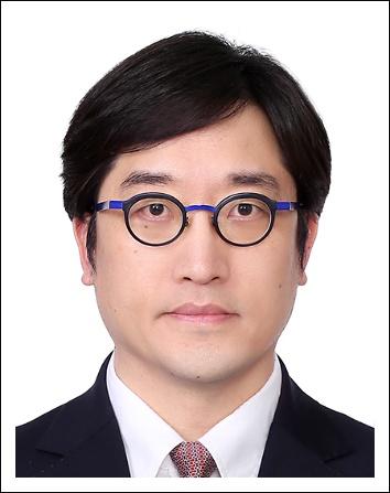 이용환 교수 이미지