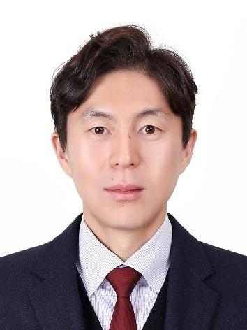 문제헌 교수 이미지